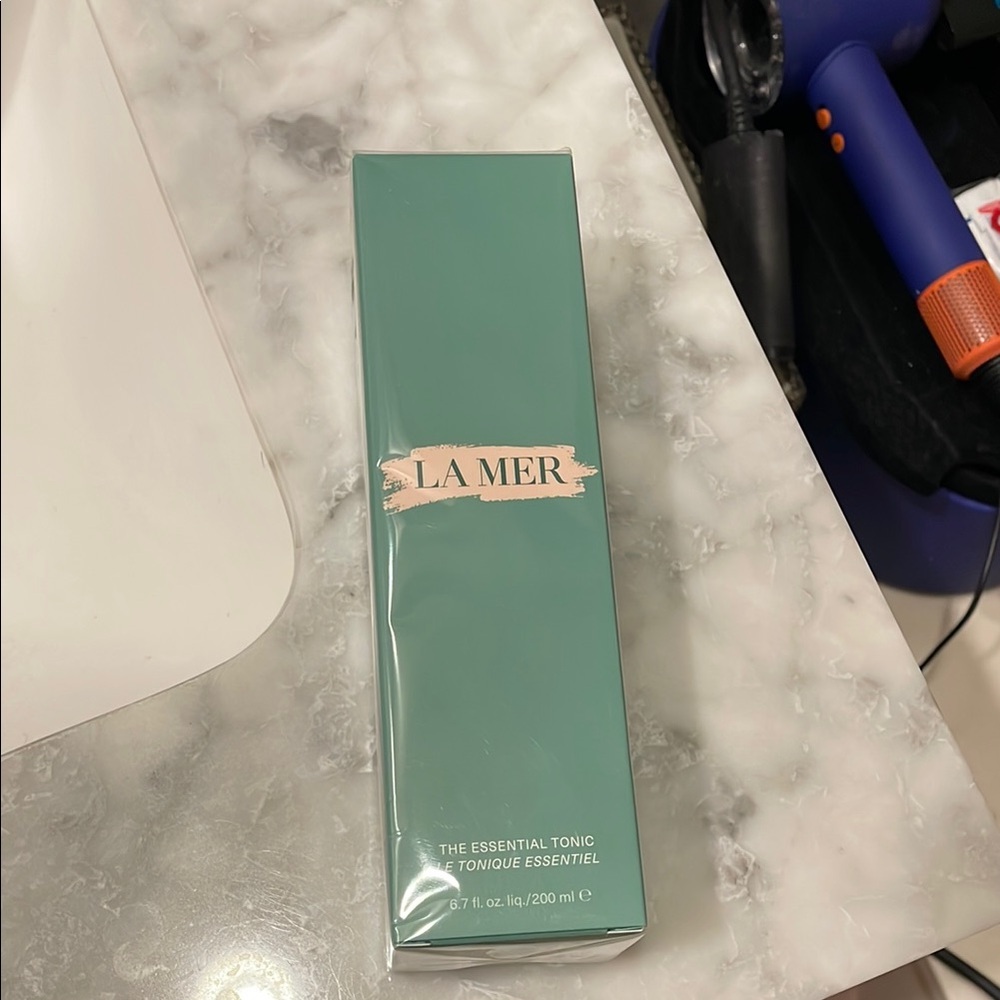 La Mer The Essential Tonic